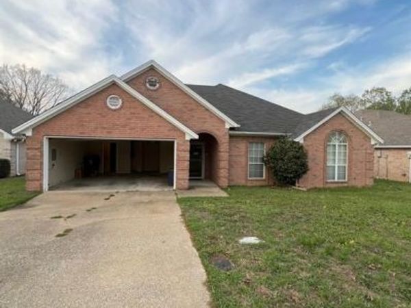 3236 Lexington Drive , Tyler, TX 75701