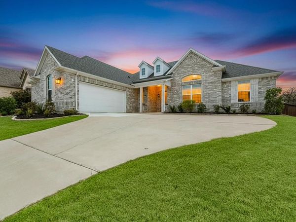 157 Fairweather Drive, Burleson, TX 76028