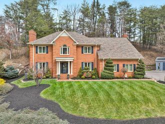 6524 Fairway Estates DR Roanoke, VA 24018