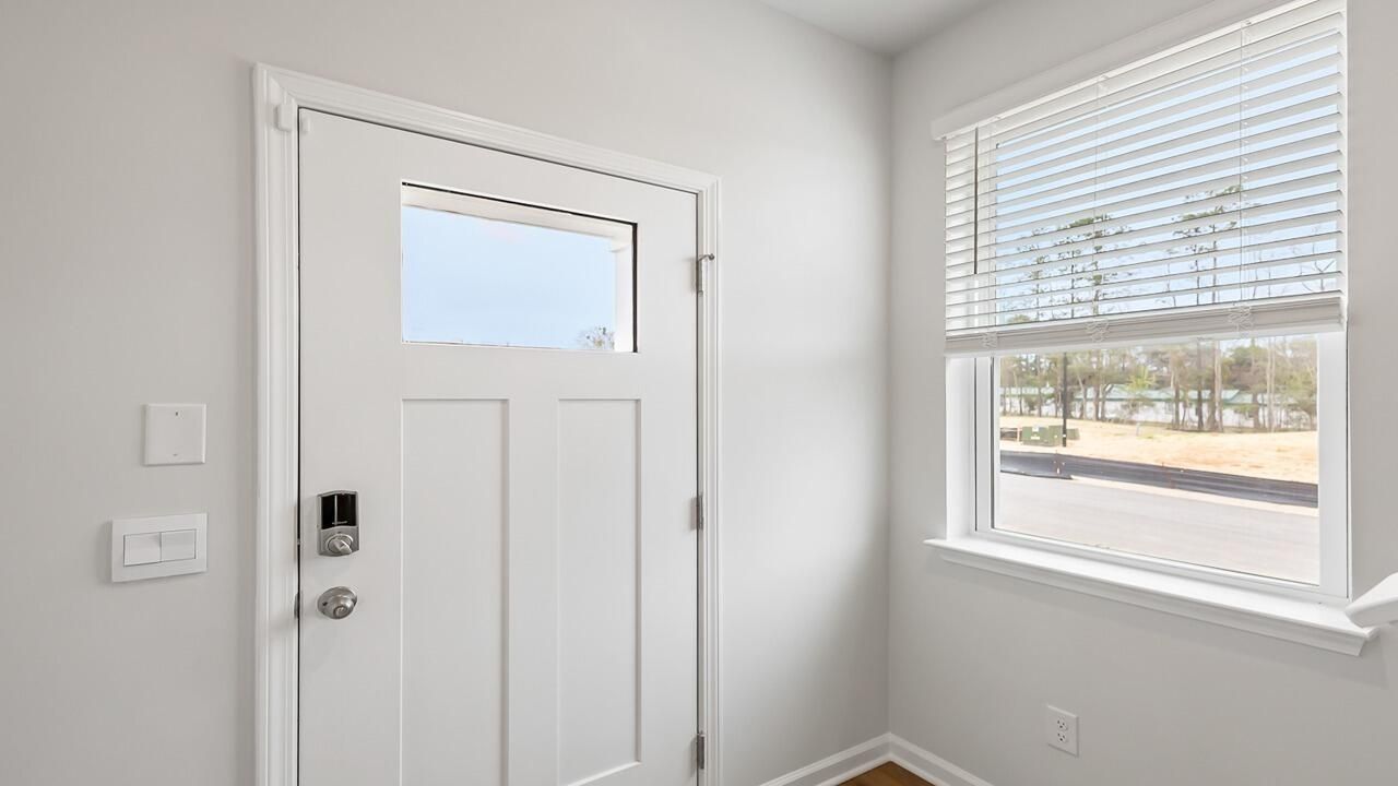 744 Galivant Drive Photo 7