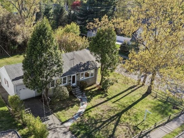 284 Madison Ave, Cresskill, NJ 07626