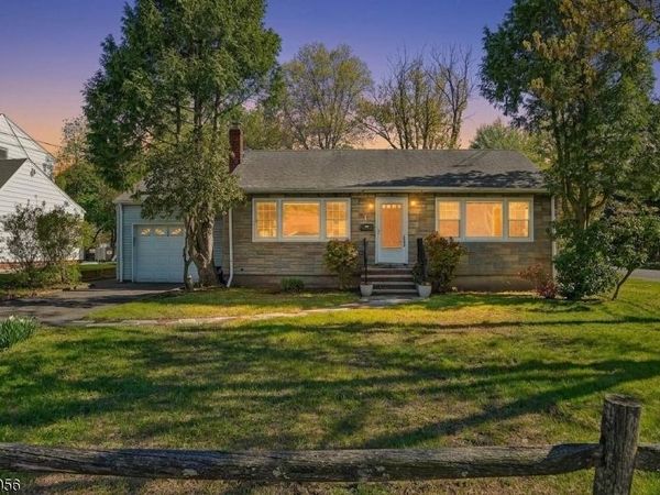 284 Madison Ave, Cresskill, NJ 07626