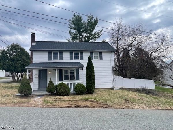 202 Beers St, Lopatcong, NJ 08865