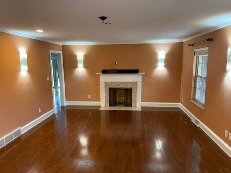 544 Noe Bixby Road , Columbus, OH 43213 Photo 17