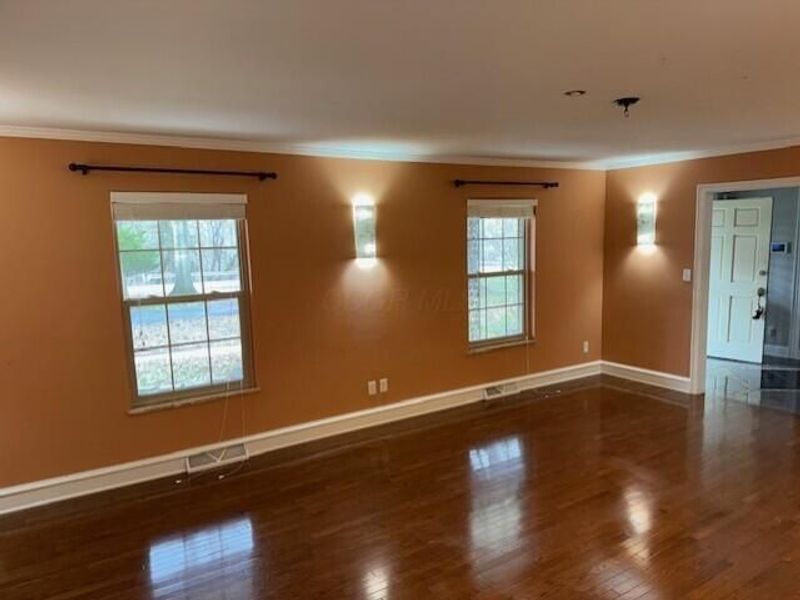 544 Noe Bixby Road , Columbus, OH 43213 Photo 19