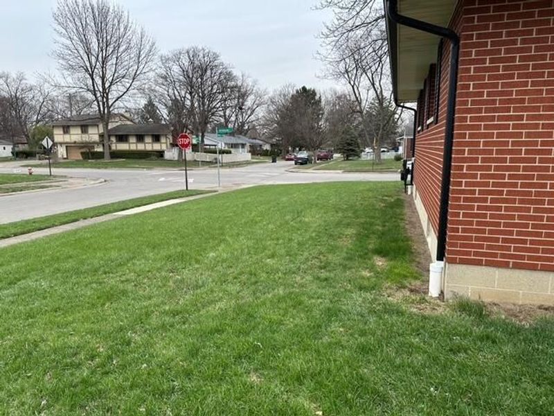 6137 AMBLESIDE Drive, Columbus, OH 43229 Photo 11