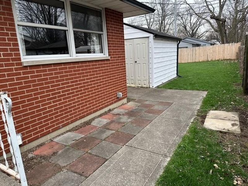 6137 AMBLESIDE Drive, Columbus, OH 43229 Photo 12