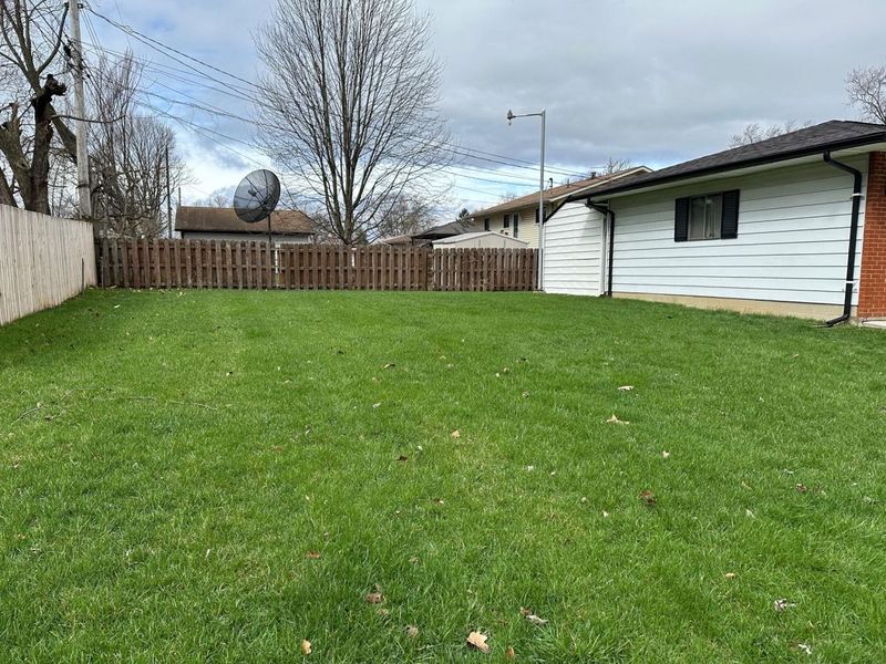 6137 AMBLESIDE Drive, Columbus, OH 43229 Photo 9