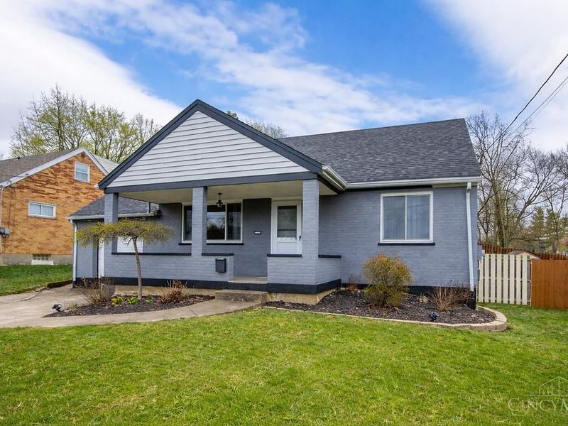 3649 Shortridge Circle, Cincinnati, OH 45247 Photo 1
