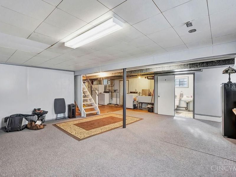 3649 Shortridge Circle, Cincinnati, OH 45247 Photo 24