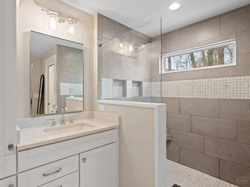 3443 Ault View Avenue, Cincinnati, OH 45208 Photo 23