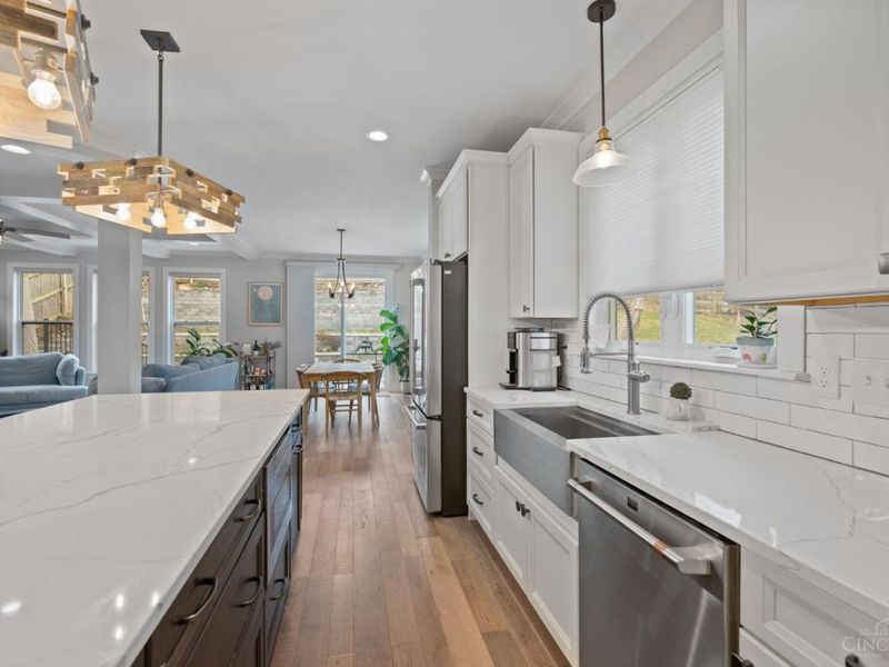 3443 Ault View Avenue, Cincinnati, OH 45208 Photo 9