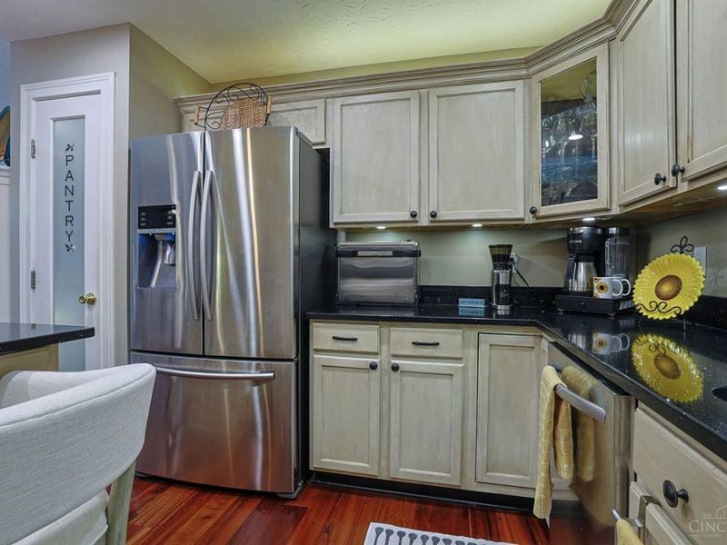 8033 Pinnacle Point Drive, Unit 201, West Chester, OH 45069 Photo 13