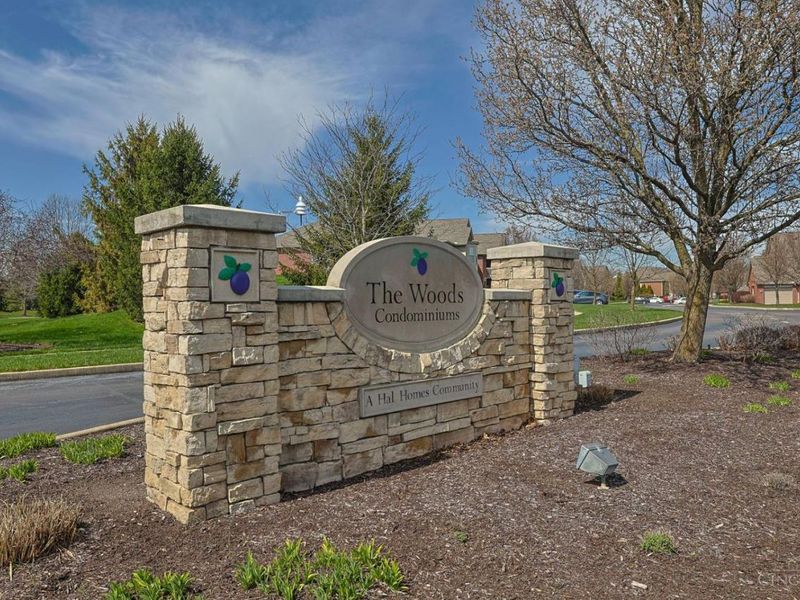 8033 Pinnacle Point Drive, Unit 201, West Chester, OH 45069 Photo 32