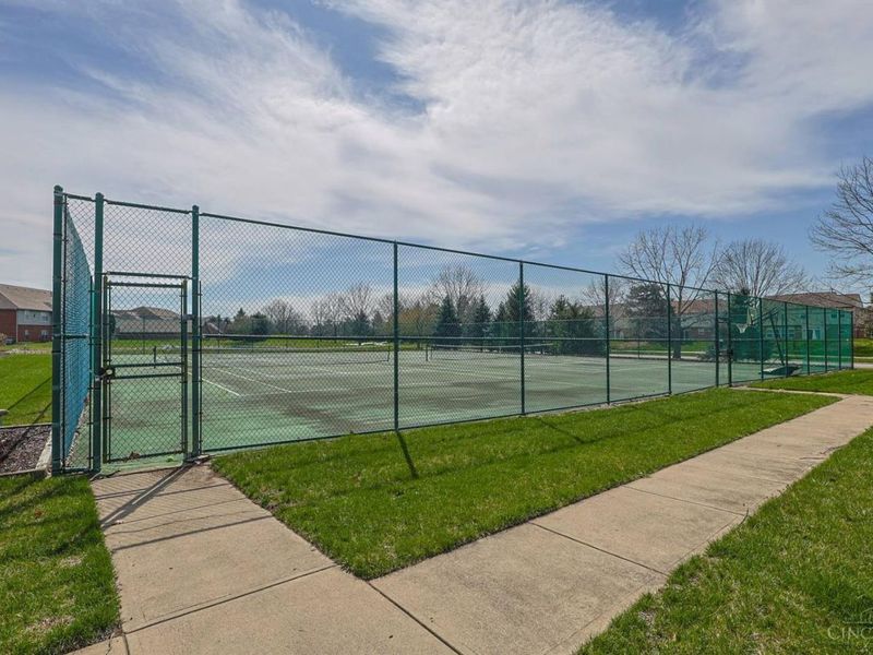 8033 Pinnacle Point Drive, Unit 201, West Chester, OH 45069 Photo 35