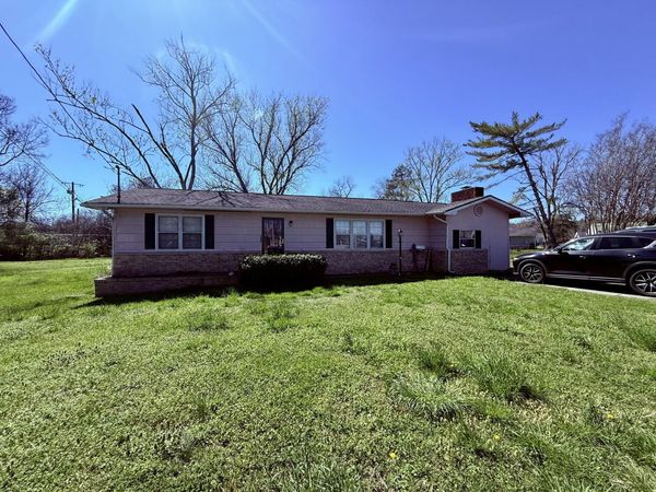 9 Roberts Drive, Fort Oglethorpe, GA 30742