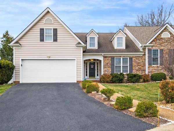 35 BUCKINGHAM COMMON, WAYNESBORO, VA 22980