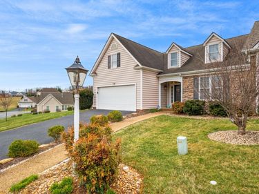 35 BUCKINGHAM COMMON, WAYNESBORO, VA 22980