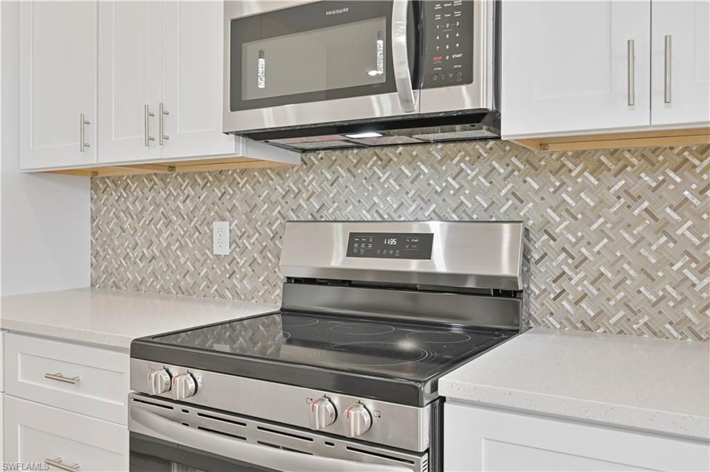 2043 NE 42nd St, Cape Coral, FL 33909 Photo