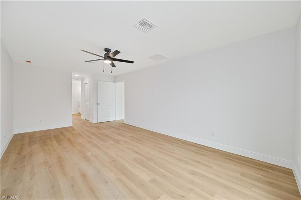 2043 NE 42nd St, Cape Coral, FL 33909 Photo