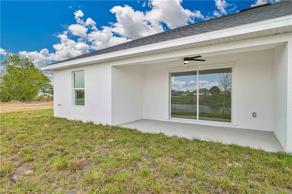 2043 NE 42nd St, Cape Coral, FL 33909 Photo