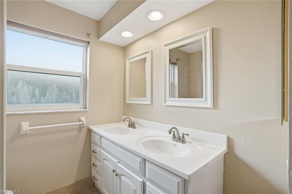 4742 Santa Del Rae Ave , Fort Myers, FL 33901 Photo