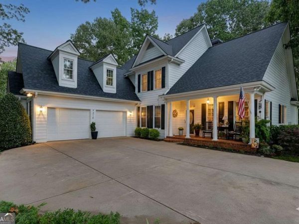 9315 Spinnaker Lane, Gainesville, GA 30506