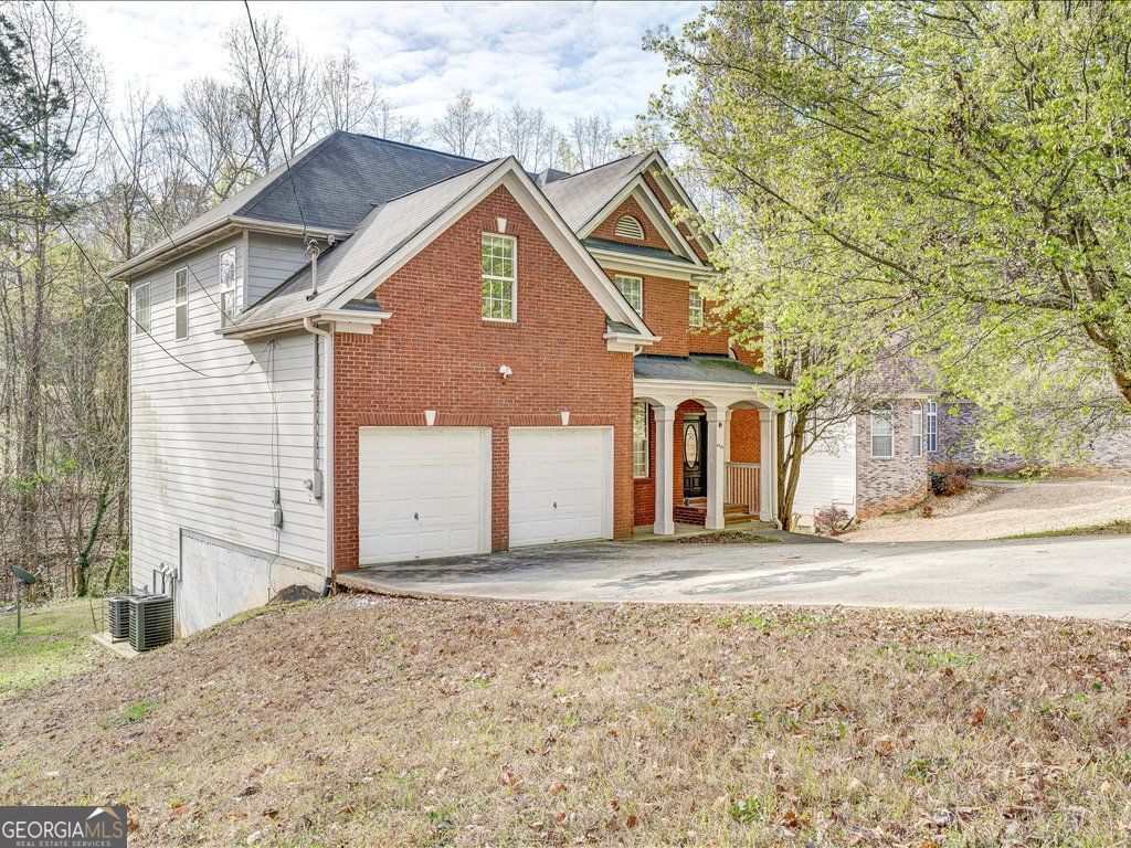 6439 Swift Creek Drive, Lithonia, GA 30058 Main Photo