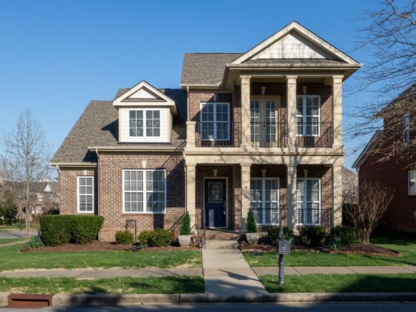 636 Patriot Ln, Franklin, TN 37067