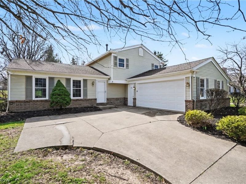 380 Sturbridge Drive, Medina, OH 44256 Photo 3