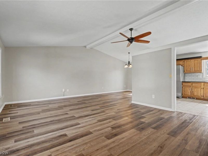 380 Sturbridge Drive, Medina, OH 44256 Photo 4