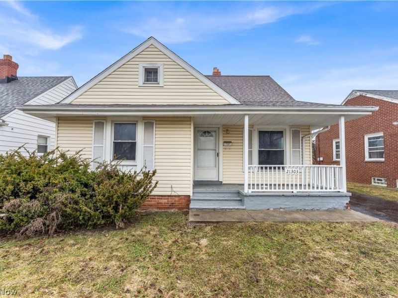 21303 Kenyon Drive , Maple Heights, OH 44137 Photo 1