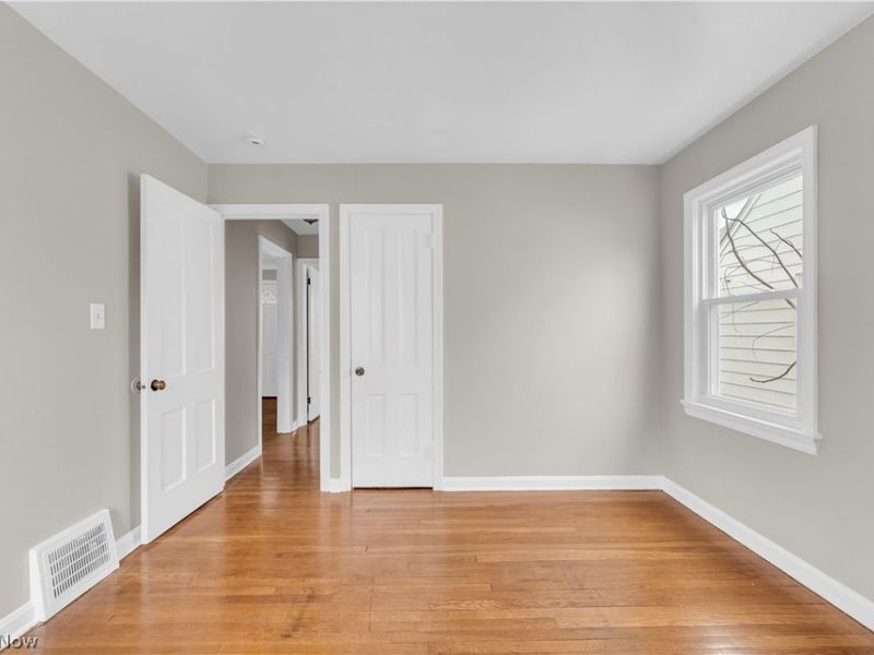 21303 Kenyon Drive , Maple Heights, OH 44137 Photo 13