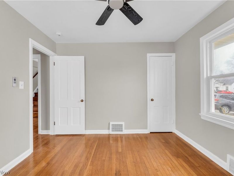 21303 Kenyon Drive , Maple Heights, OH 44137 Photo 16