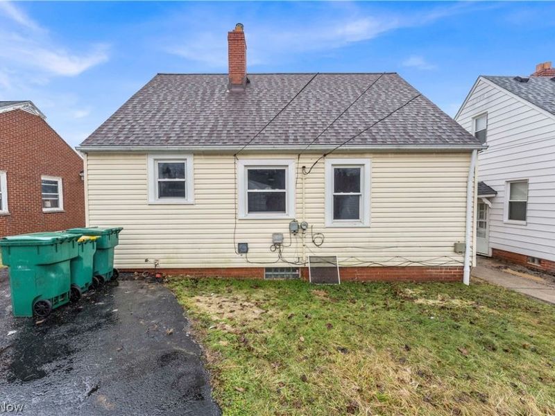 21303 Kenyon Drive , Maple Heights, OH 44137 Photo 28