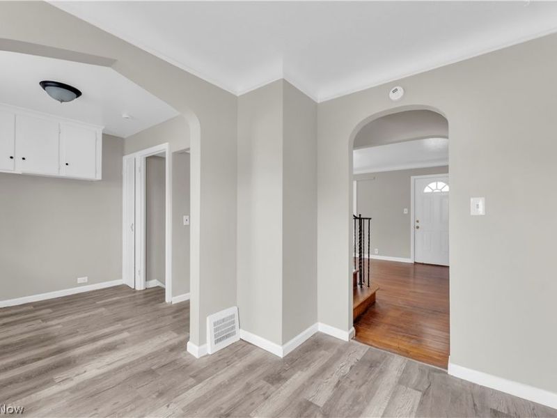 21303 Kenyon Drive , Maple Heights, OH 44137 Photo 7