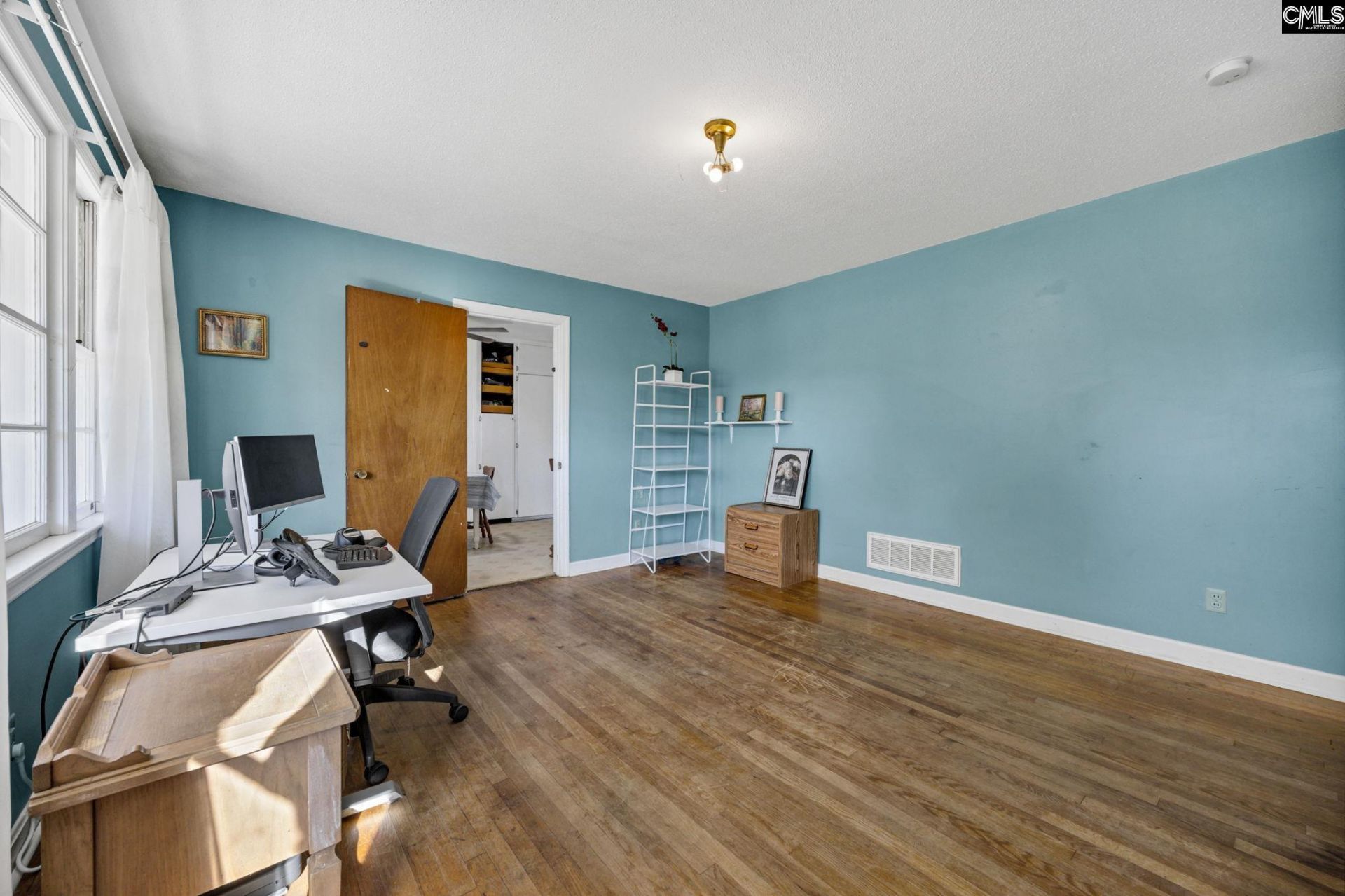 1531 Alma Road Photo 5