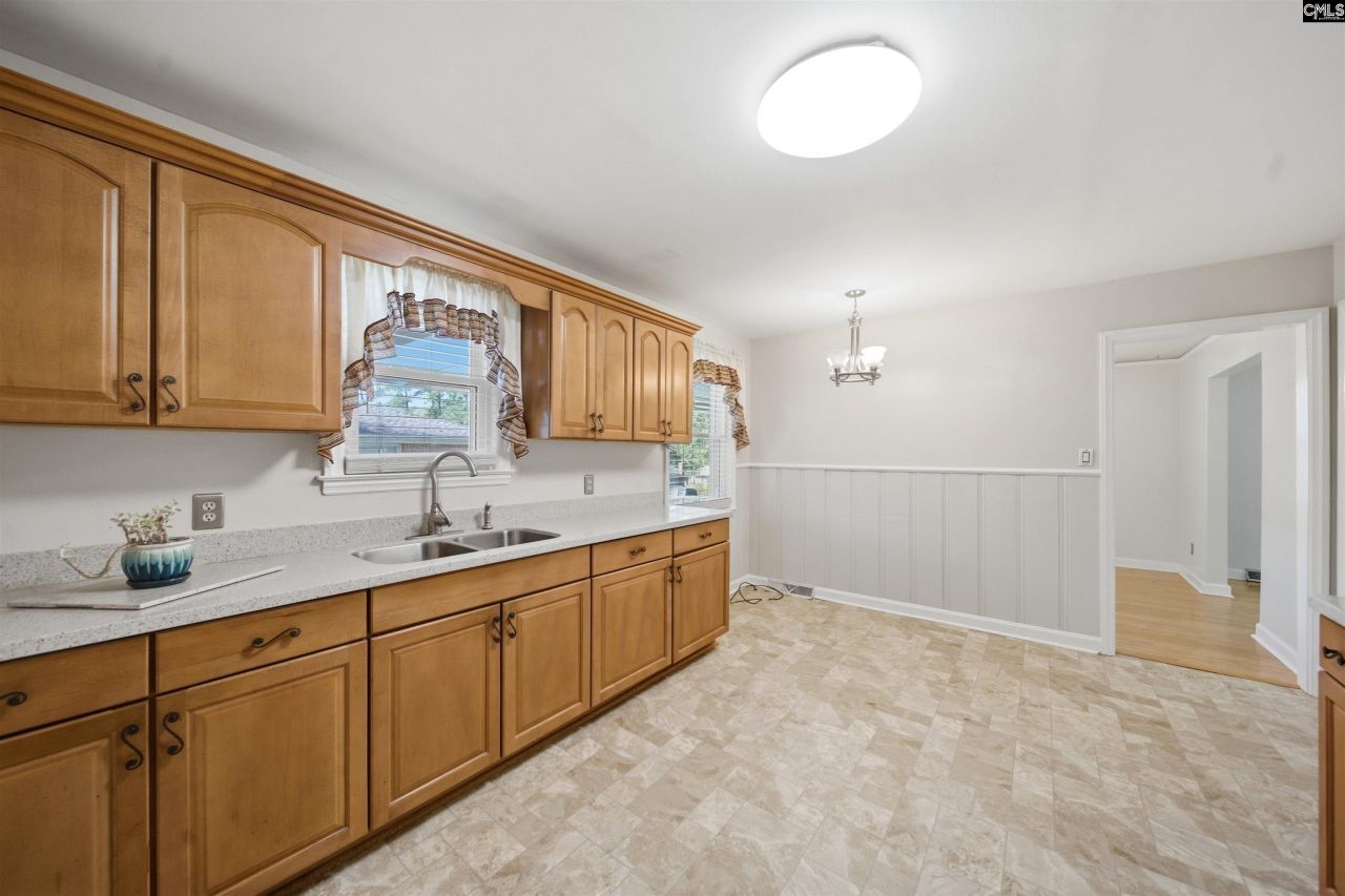 3621 Maybank Street  Photo 13