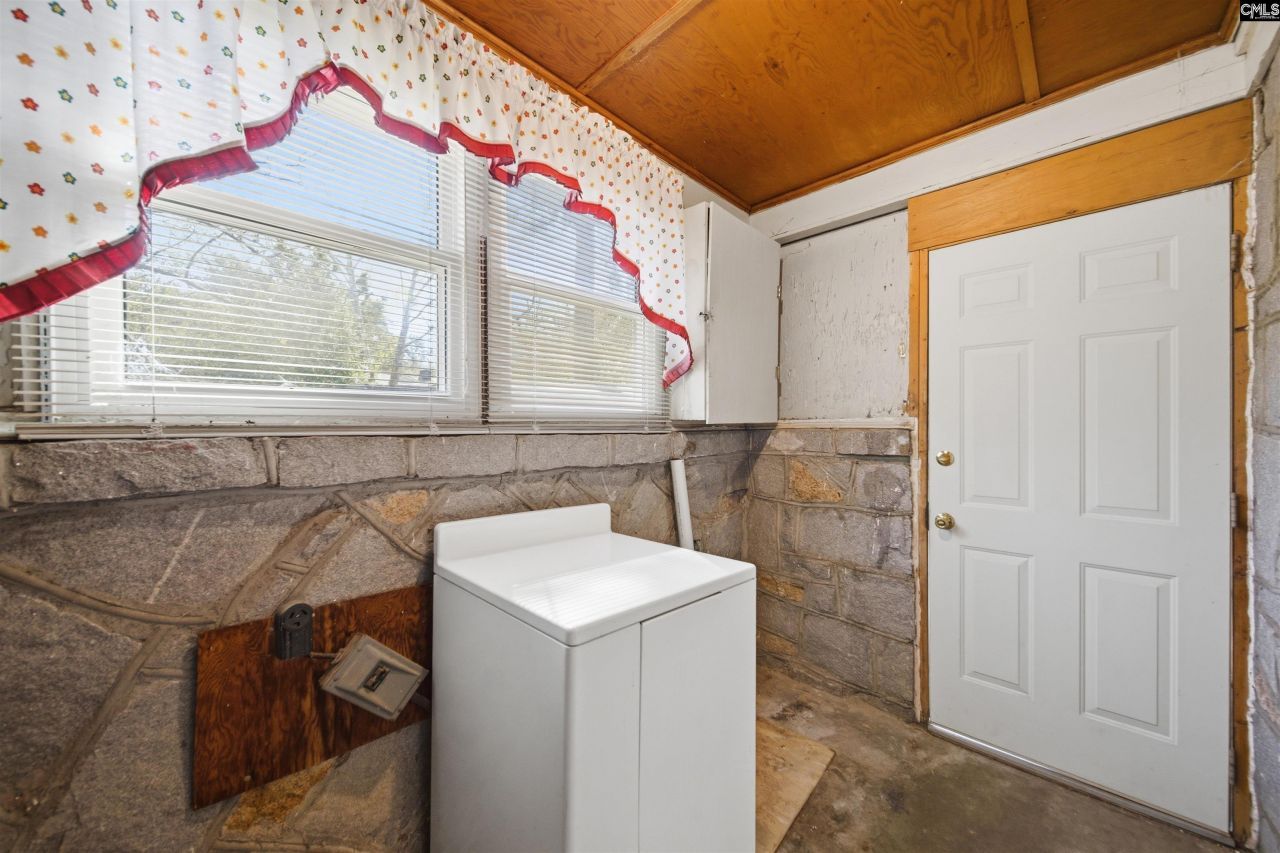 3621 Maybank Street  Photo 14