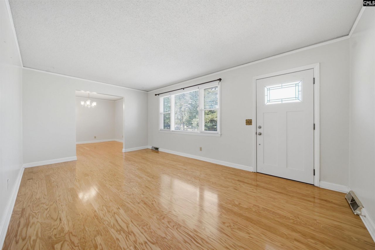 3621 Maybank Street  Photo 6