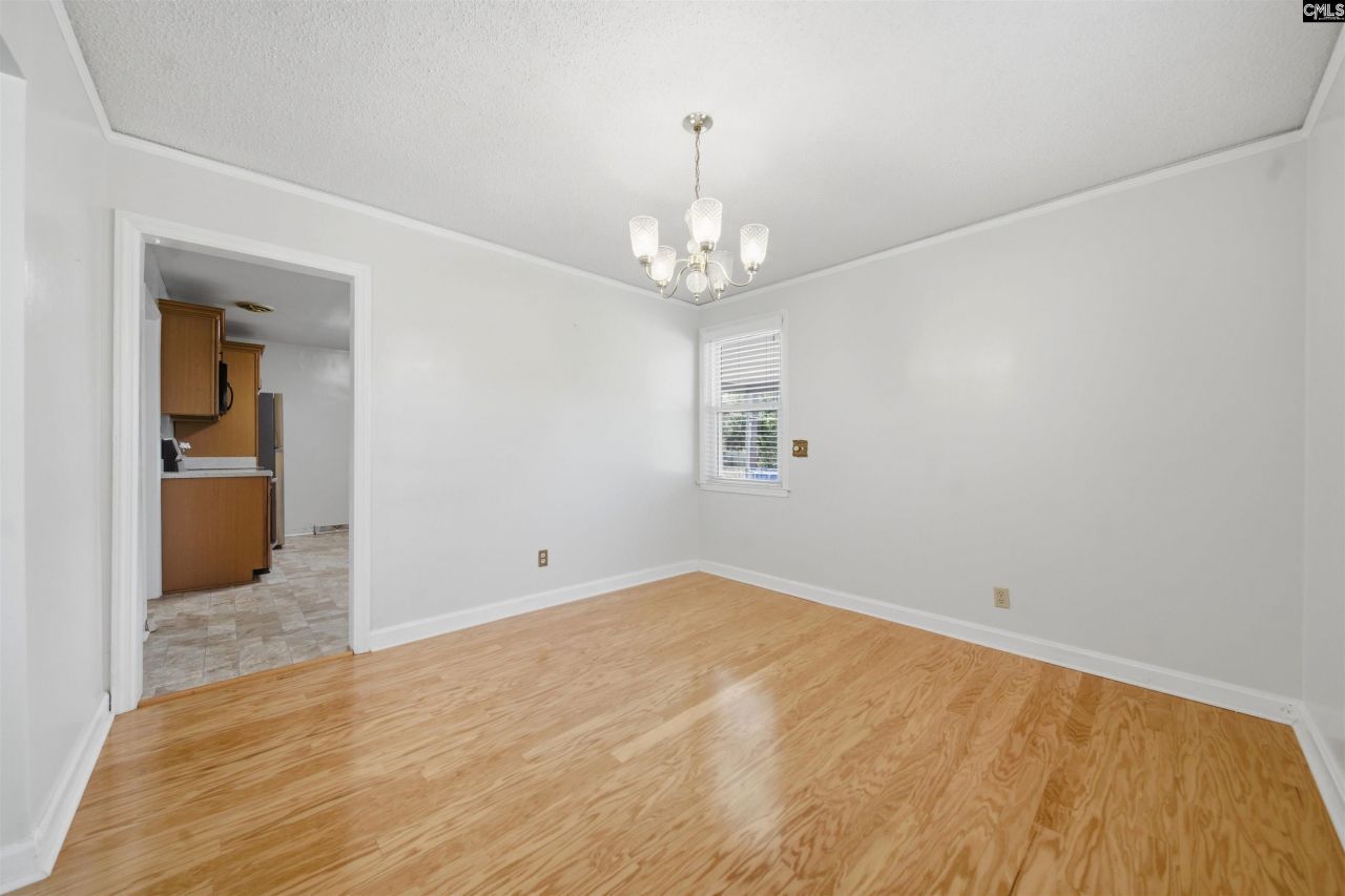 3621 Maybank Street  Photo 7