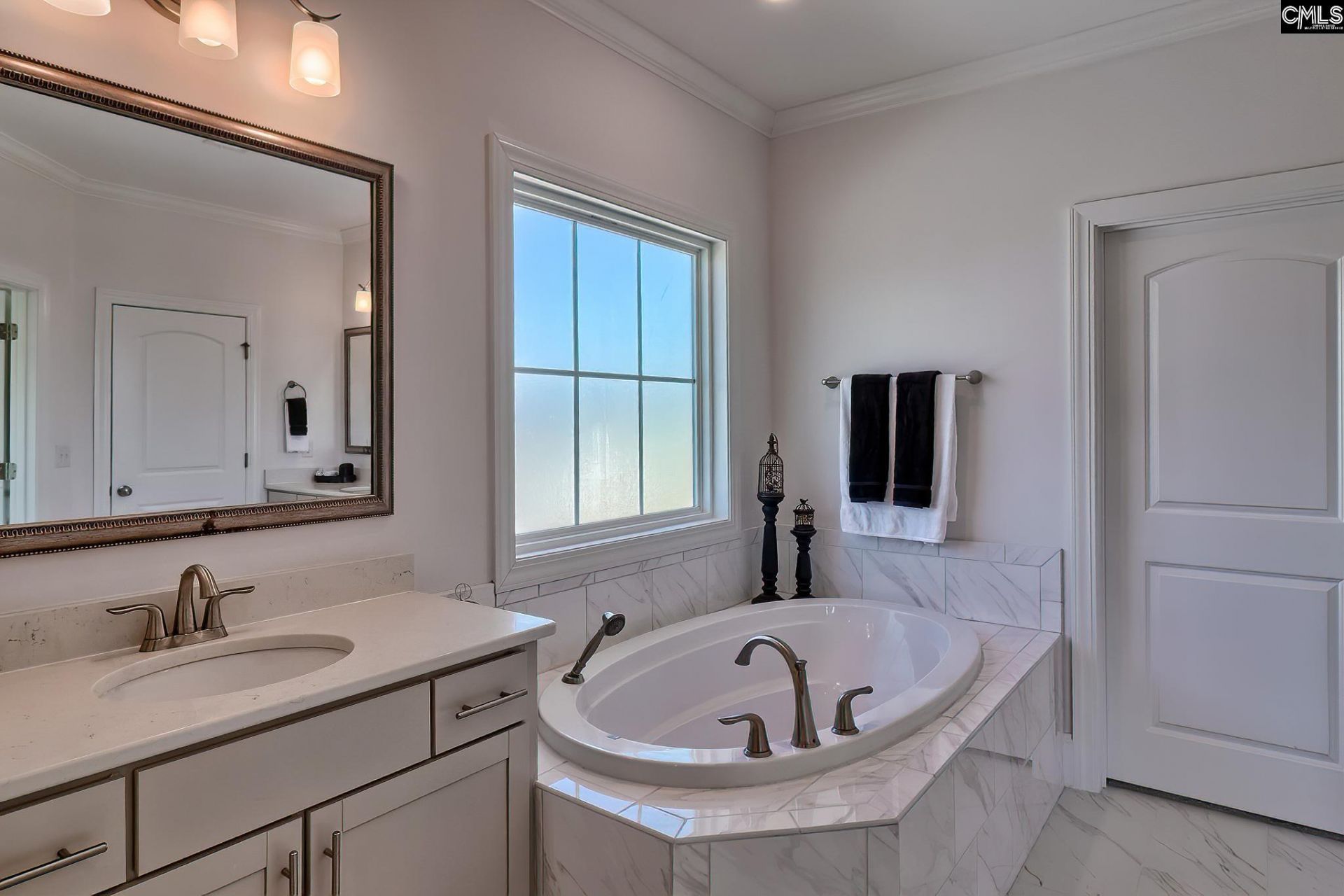 119 Yellowbark Drive Photo 31