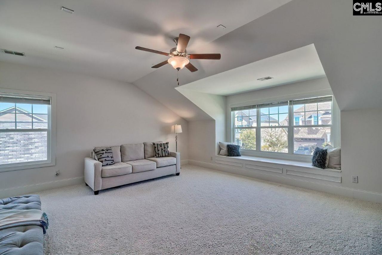 119 Yellowbark Drive Photo 41