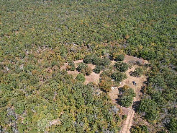 8680 E 121 Road, Dustin, OK 74839