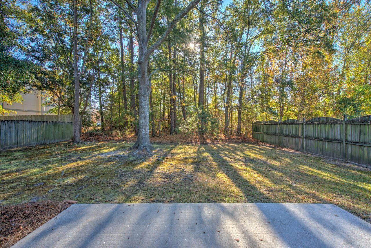 8335 Coventry Photo 38