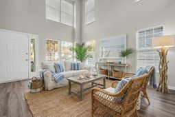 8335 Coventry photo 4