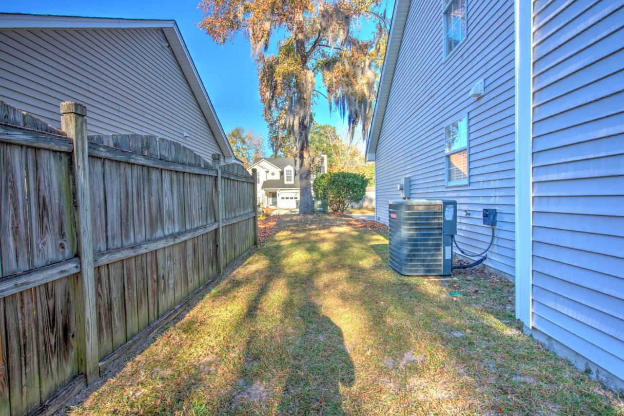 8335 Coventry Photo 42