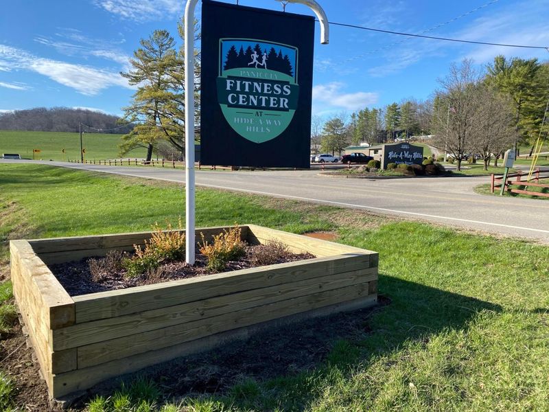 1601 Kato Lane , Hideaway Hills, OH 43107 Photo 18