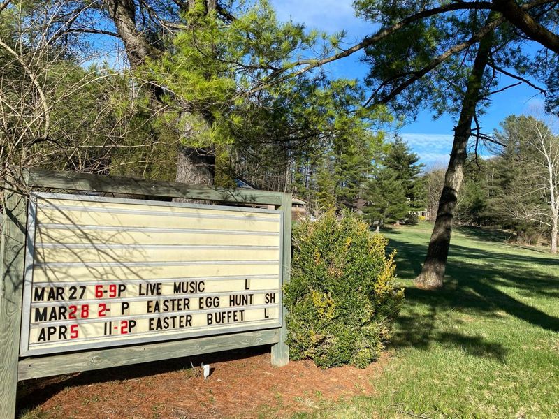 1601 Kato Lane , Hideaway Hills, OH 43107 Photo 25