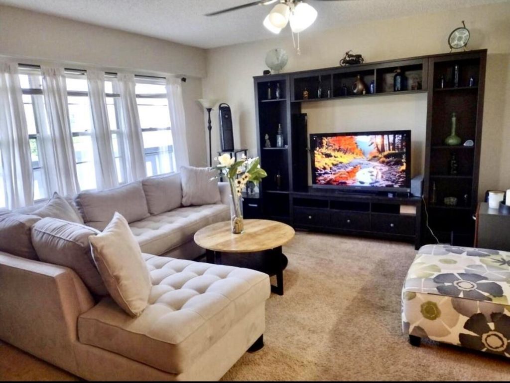 209 E Suffolk E, Unit 209, Boca Raton, FL 33434 Photo